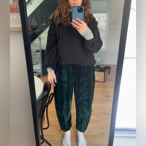 Beyond Nine Mabel women’s velvet green horseshoe trouser XXS